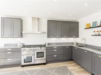 (Kitchen Area Photo)